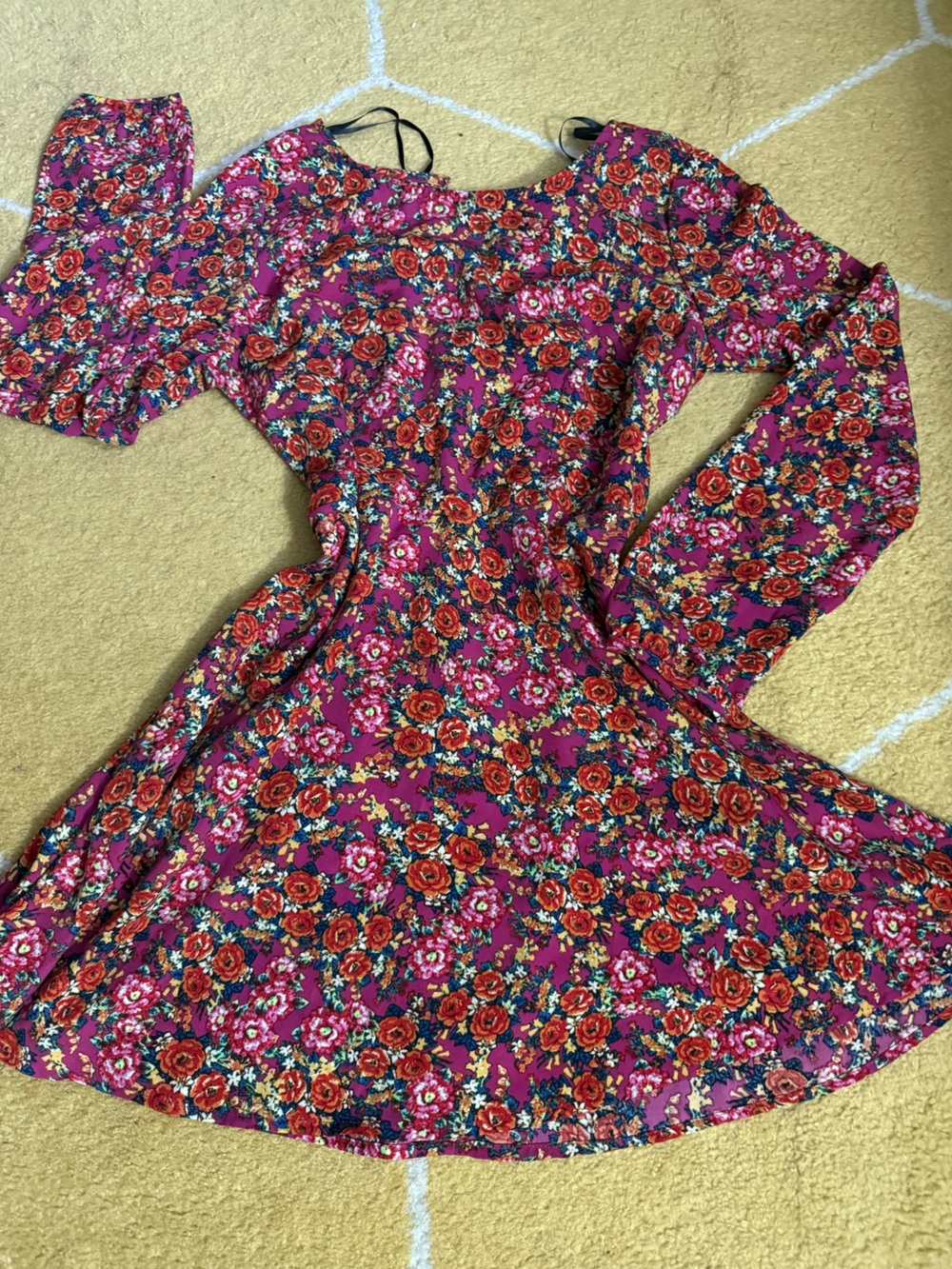 Forever 21 Magenta Floral Tie-Front Tunic